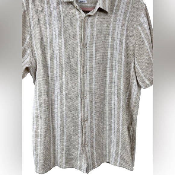 Zara Beige and White Striped Casual Button Down Shirt - Picture 5 of 8